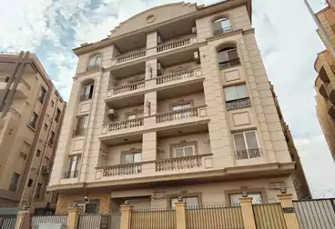 Apartments For sale - 4 rooms - floor 0