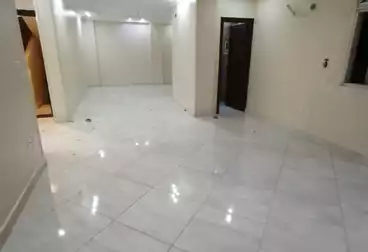 عقارات للإيجار - 3 غرف - بالدور 4
