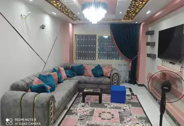 شقق للبيع - 3 غرف - بالدور 1