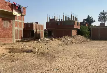 أراضي للبيع