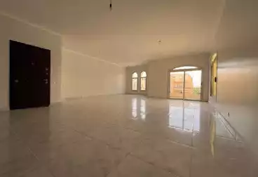 شقق للإيجار - 3 غرف - بالدور 0