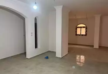 House / Home For sale - 3 rooms