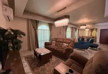 Apartments For sale - 2 rooms - floor 1