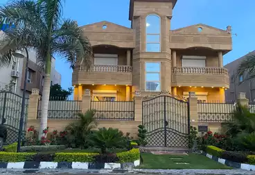 Villas For sale - 7 rooms
