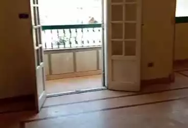 Apartments For rent - 3 rooms - floor 8