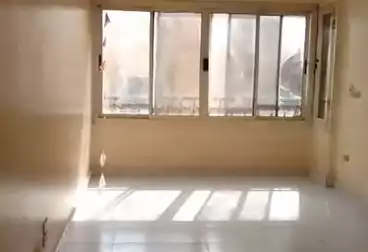 شقق للبيع - 2 غرف - بالدور 8