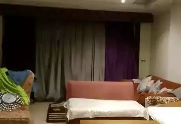 شقق للبيع - 3 غرف - بالدور 0