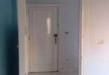 Apartments For sale - 2 rooms - floor 3