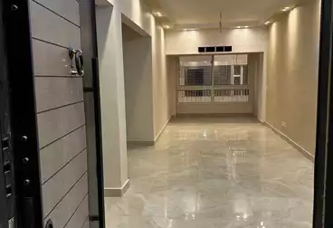 Apartments For sale - 3 rooms - floor 1