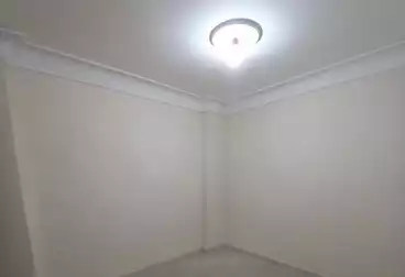 undefined undefined - 2 rooms - floor 3