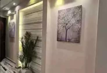 Apartments For sale - 2 rooms - floor 4