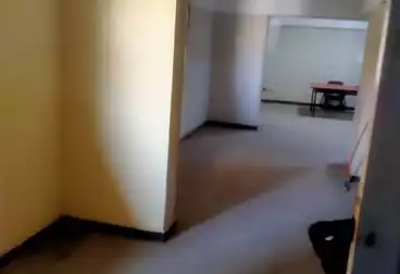 Offices For sale - 3 rooms - floor 1