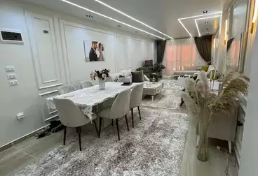 Apartments For sale - 3 rooms - floor 6