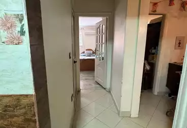 Apartments For rent - 3 rooms - floor 8