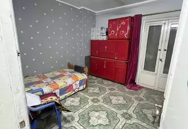 Apartments For sale - 3 rooms - floor 1