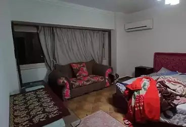 Furnished Apartment For sale - 3 rooms - floor 6
