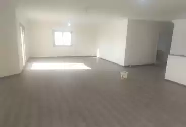 شقق للبيع - 3 غرف - بالدور 0