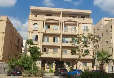 Apartments For sale - 3 rooms - floor 4