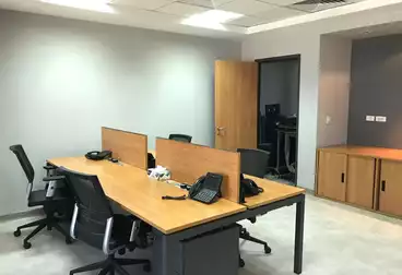 Administrative For rent - 5 rooms - floor 2