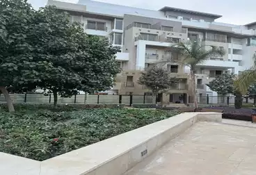 Apartments For sale - 3 rooms - floor 1