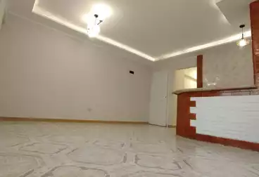 Apartments For sale - 2 rooms - floor 4