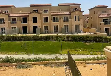 Town House For sale - 5 rooms