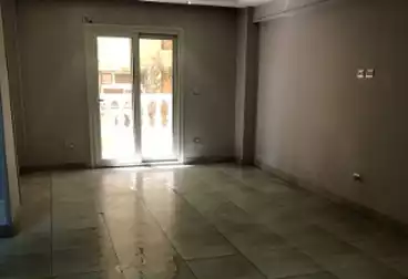 Apartments For sale - 3 rooms - floor 2