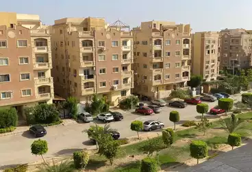 شقق مفروشة للبيع - 2 غرف - بالدور 4