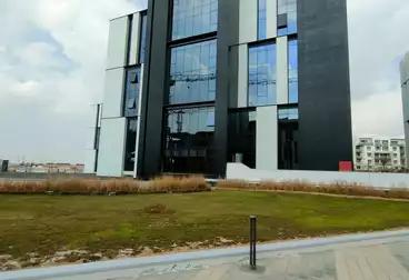 Administrative For sale - 6 rooms - floor 3