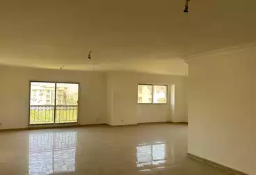 Apartments For rent - 3 rooms - floor 5