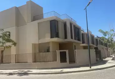 Villas For sale - 4 rooms