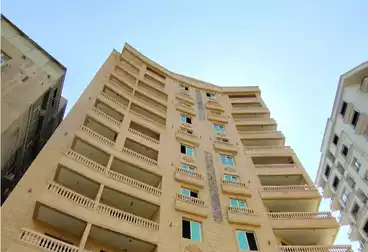 Apartments For sale - 3 rooms - floor 4