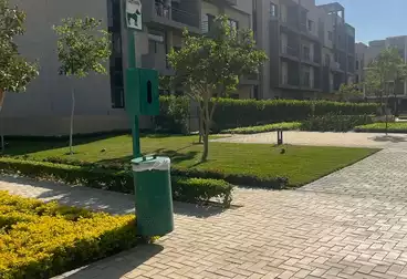 Apartments For sale - 3 rooms - floor 4