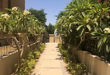 Apartment with Garden For sale - 2 rooms - floor 0