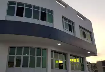 تجاري للإيجار - بالدور 4