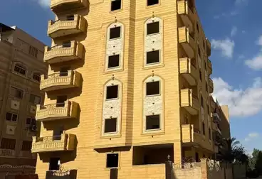 Apartments For sale - 3 rooms - floor 2