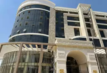 إداري للبيع - 1 غرف - بالدور 2