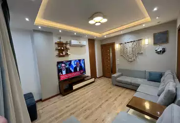 Apartments For sale - 3 rooms - floor 1