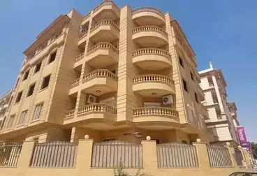 Apartments For sale - 3 rooms - floor 2