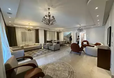 فلل للإيجار - 6 غرف