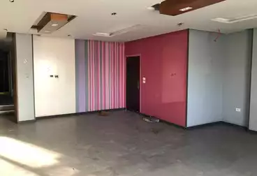 Administrative For rent - 3 rooms - floor 3
