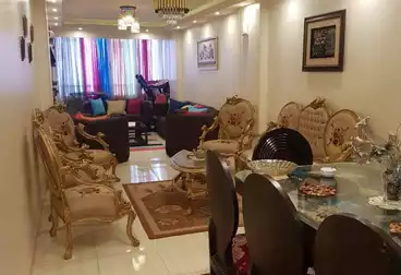 عقارات للبيع - 3 غرف - بالدور 7