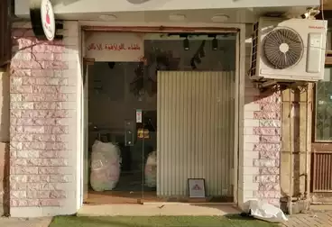 محلات للإيجار - بالدور 0