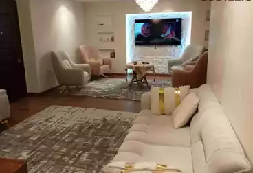 Serviced Apartments For rent - 3 rooms - floor 3