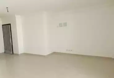 Apartments For rent - 3 rooms - floor 4