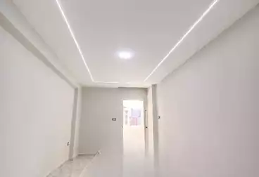 Apartments For sale - 2 rooms - floor 5