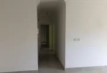 Apartments For sale - 3 rooms - floor 5