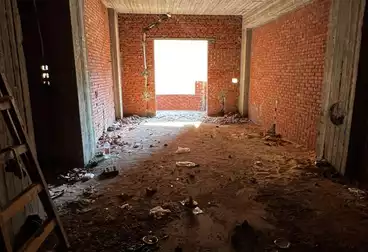 Apartments For sale - 4 rooms - floor 1