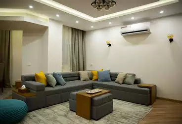 Apartments For sale - 2 rooms - floor 1
