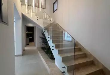 Apartments For rent - 4 rooms - floor 4